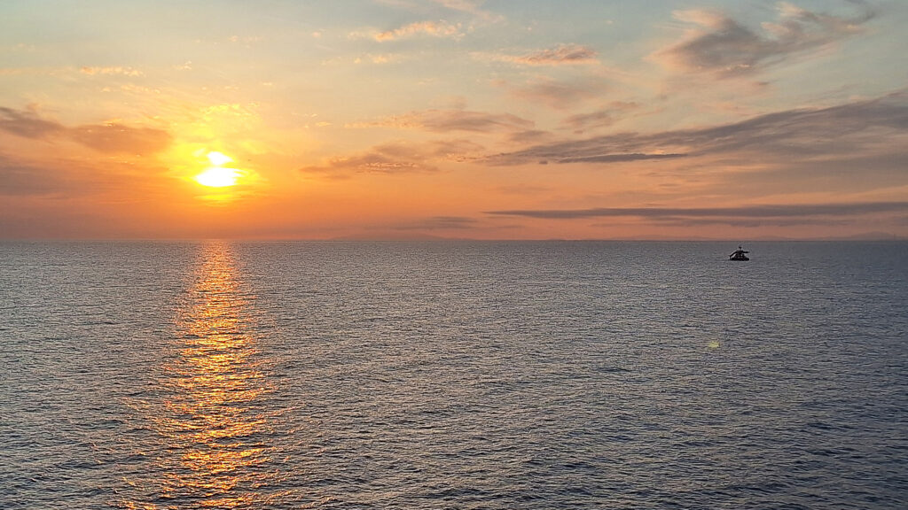 Mittelmeer-Kreuzfahrt 2025 mit Sonnenuntergang, Norbert J. Seifert