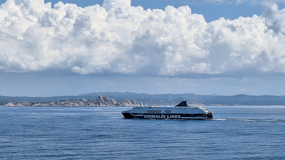 Italien - Mittelmeer-Kreuzfahrt auf dem Weg nach Sizilien, Norbert J. Seifert