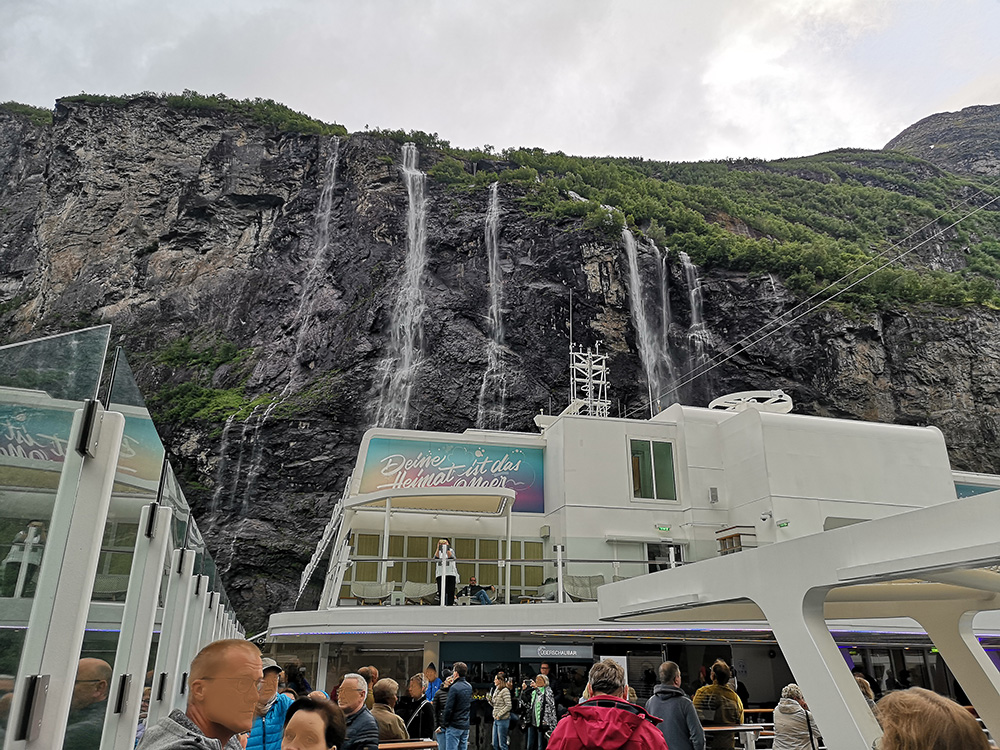 Norwegen - Die 7 Schwestern (Wasserfälle) im Geirangerfjord, Norbert J. Seifert