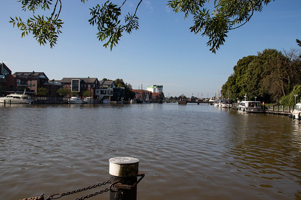 Leer - Blick entlang der Ems, Norbert J. Seifert